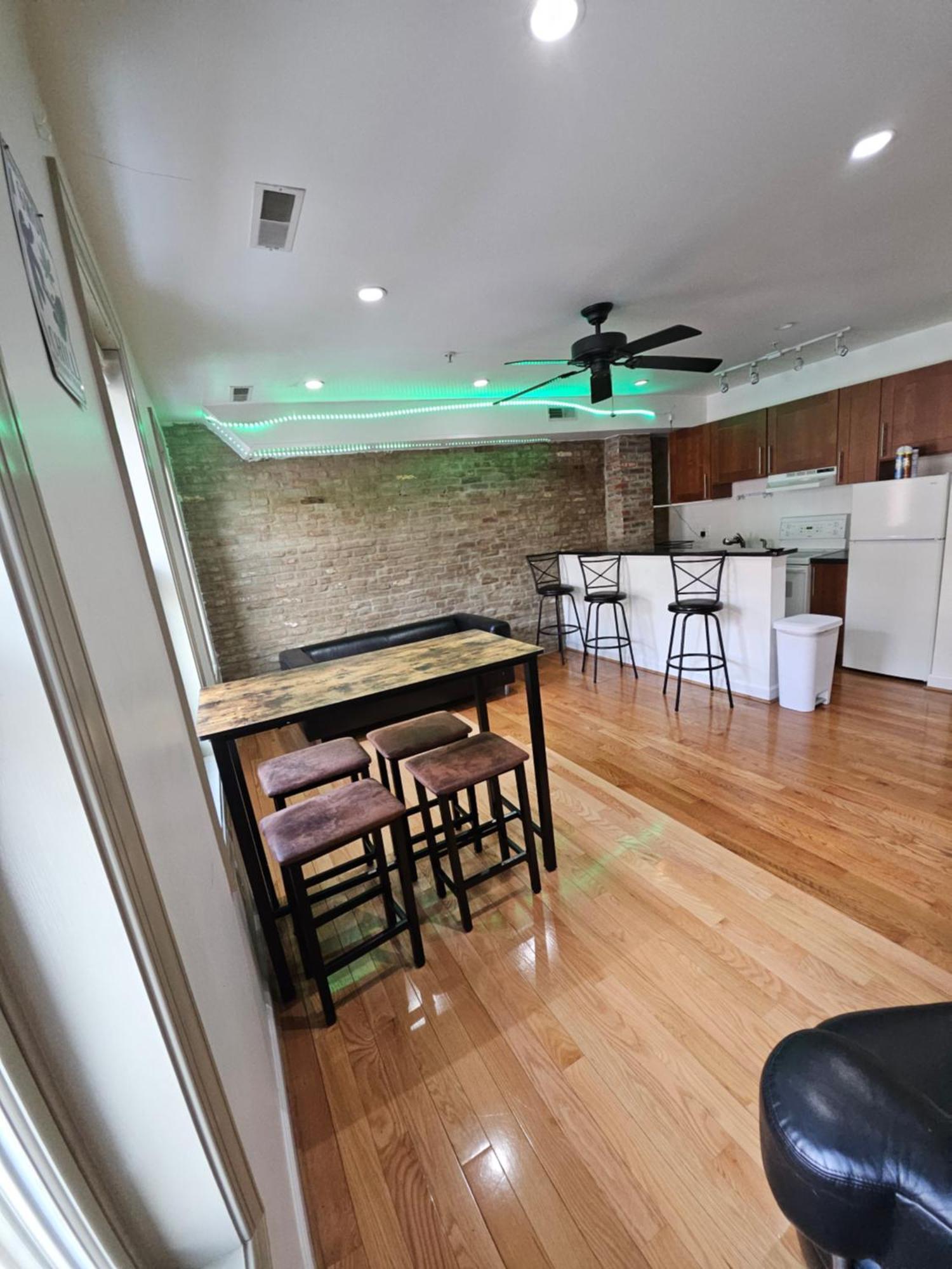 Dc Playhouse Bed And Breakfast Hotel Washington Ngoại thất bức ảnh